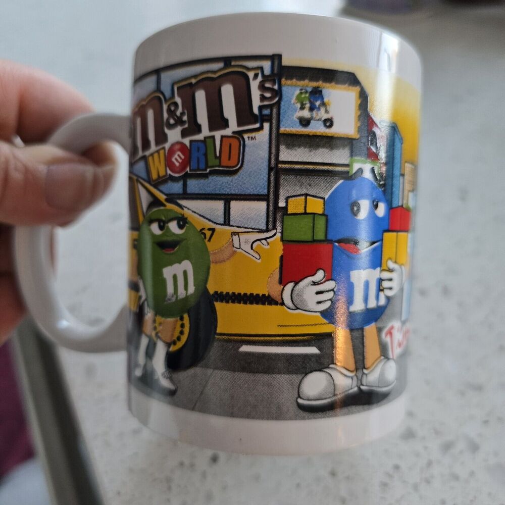M & M’s World Times Square New York Themed 11 oz Coffee Mug Cup Ryan